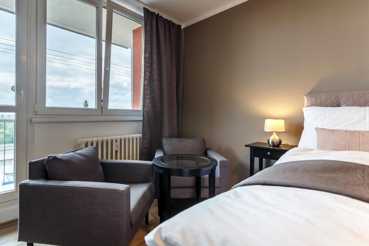 اوسترافا Golden Apartments المظهر الخارجي الصورة